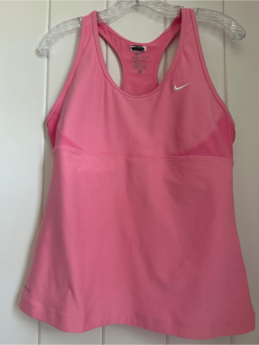 Nike Dri-FIT women's XL TOP pink training tank top racerback shelf bra mesh 2010